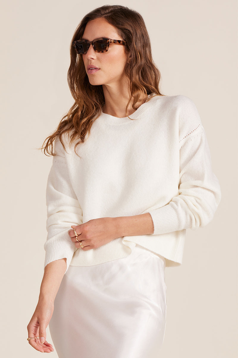 CREWNECK BOXY SWEATER