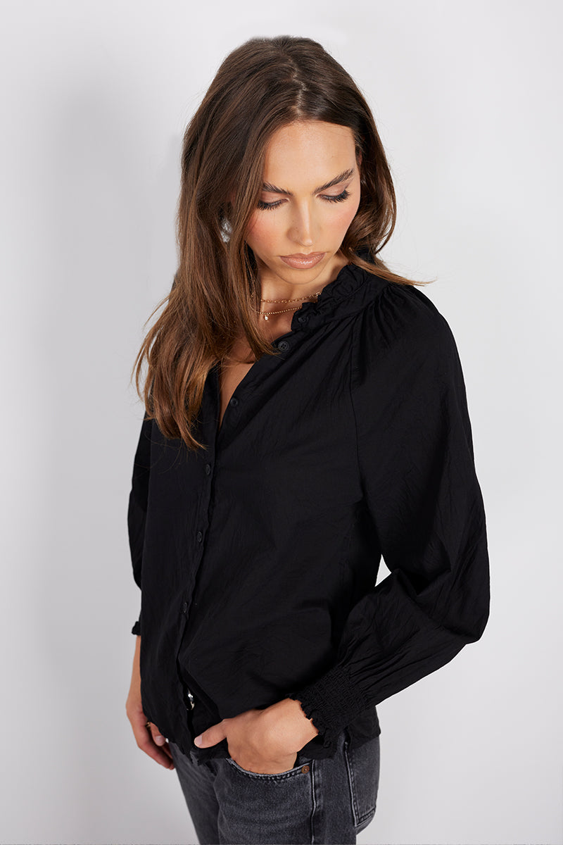 RAGLAN BUTTON-UP SMOCK SLEEVE