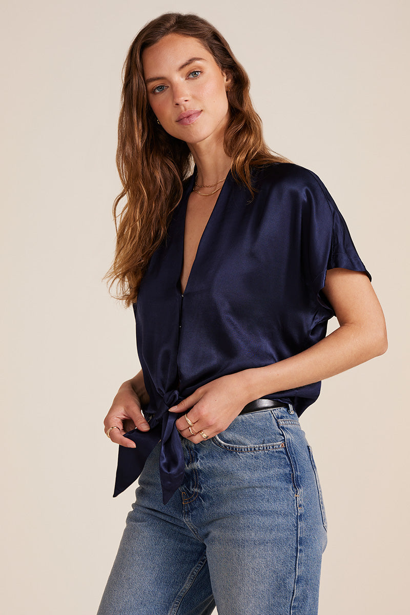 DROP SHOULDER TIE WRAP TOP