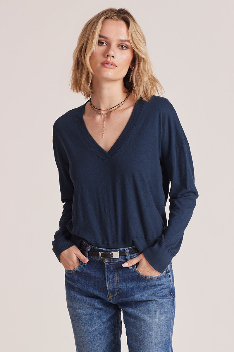 DEEP VNECK PULLOVER