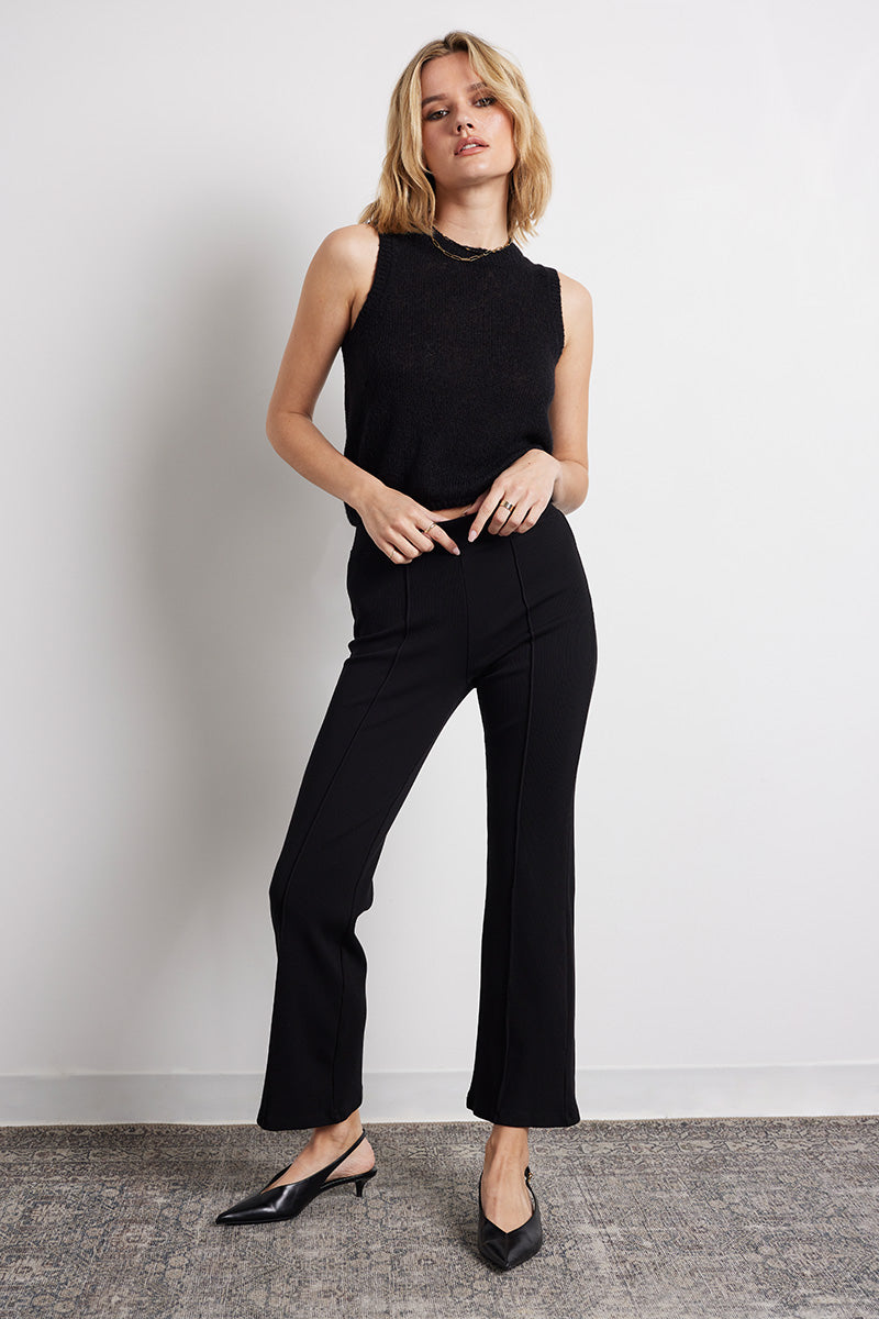 SEAMED CROPPED FLAIR