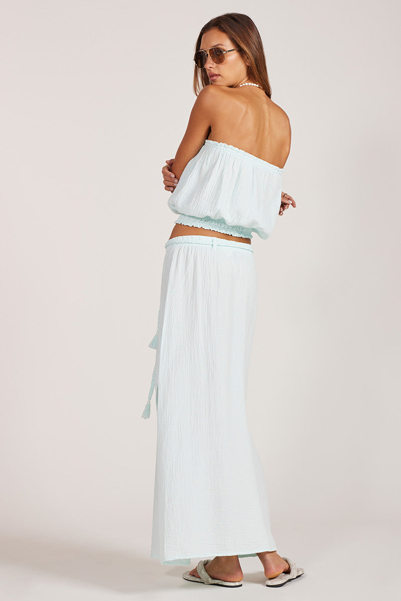 MAXI SKIRT WITH SLIT AND BELT