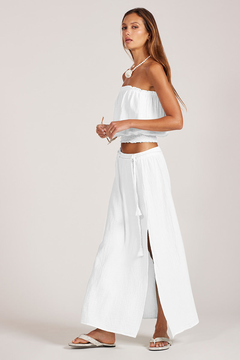 MAXI SKIRT WITH SLIT AND BELT