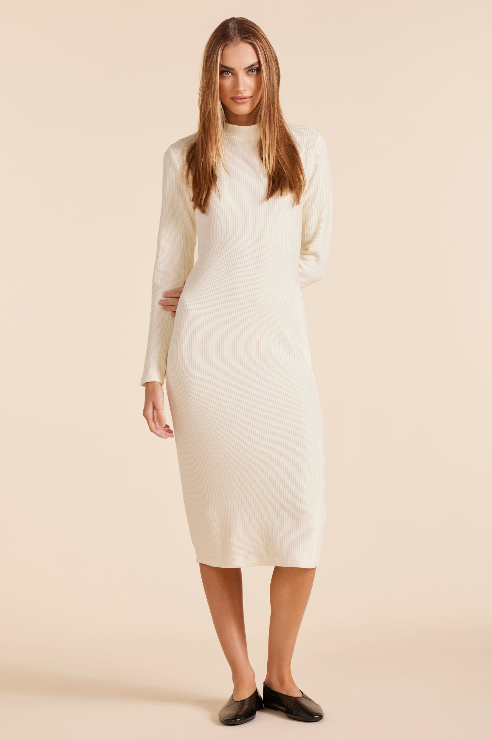 FITTED LONG SLEEVE MIDI DRESS