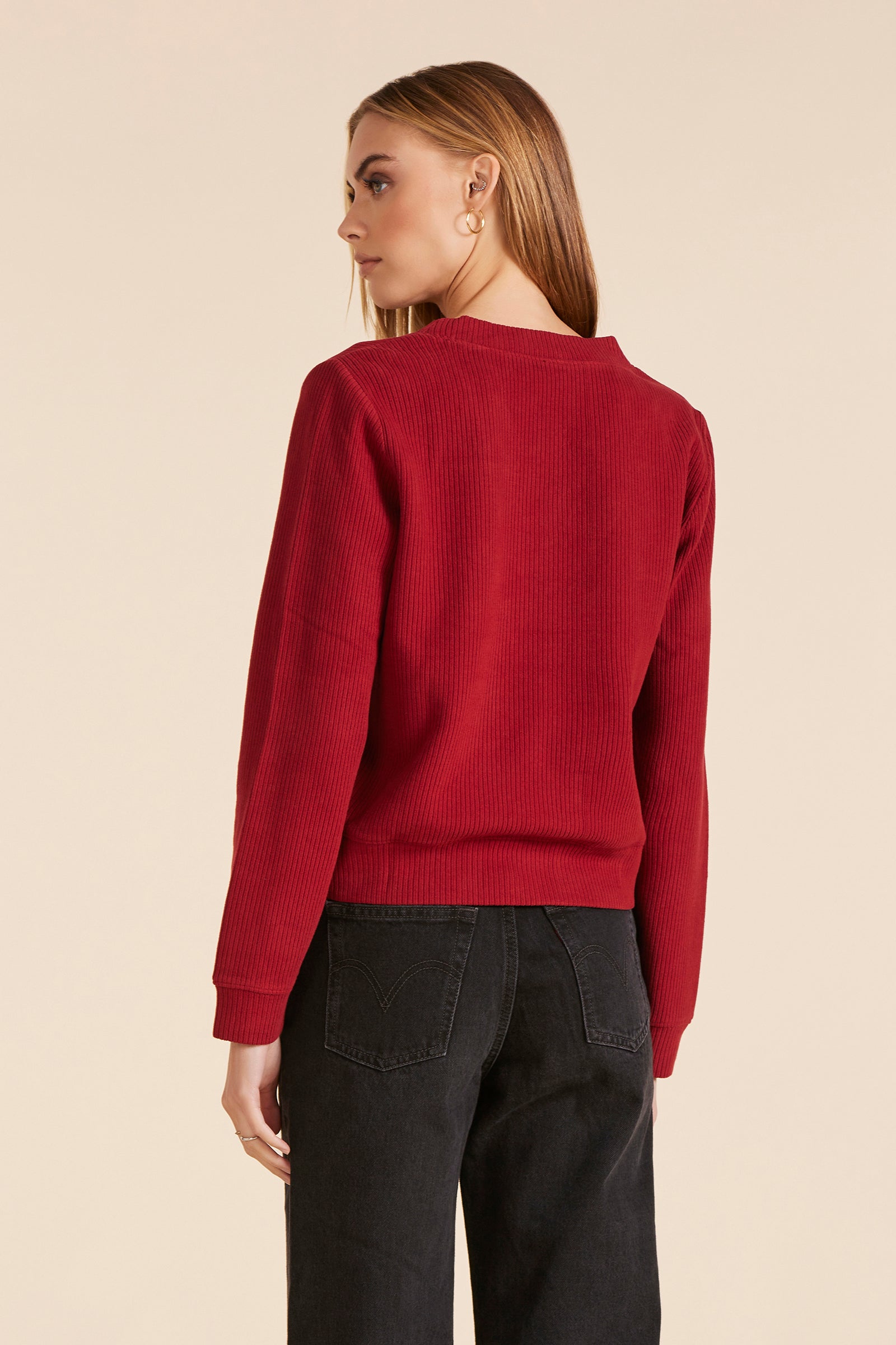 V-NECK CROPPED BOXY TOP