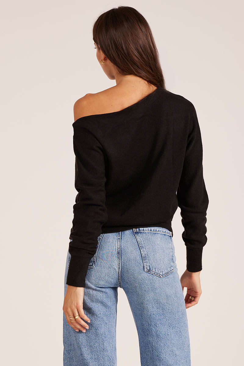 DROP SLEEVE BOAT NECK