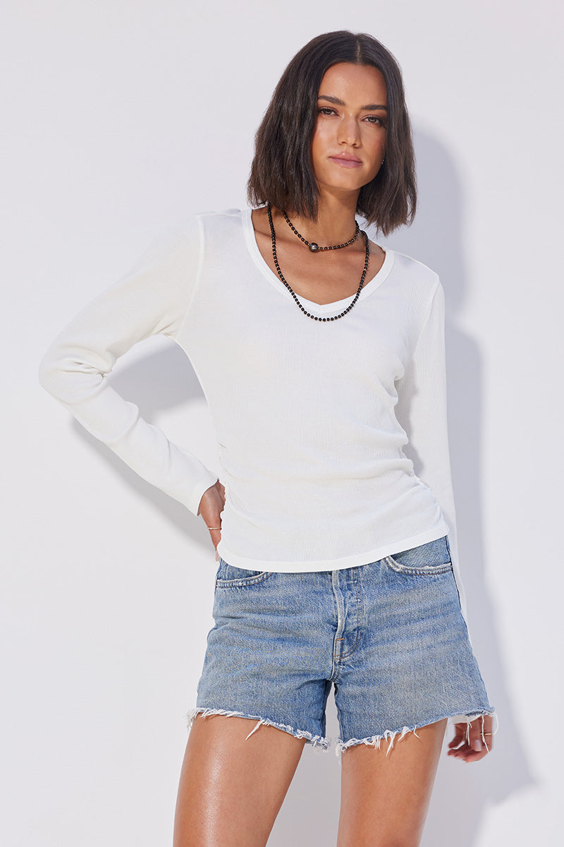 SHIRRED VNECK TEE