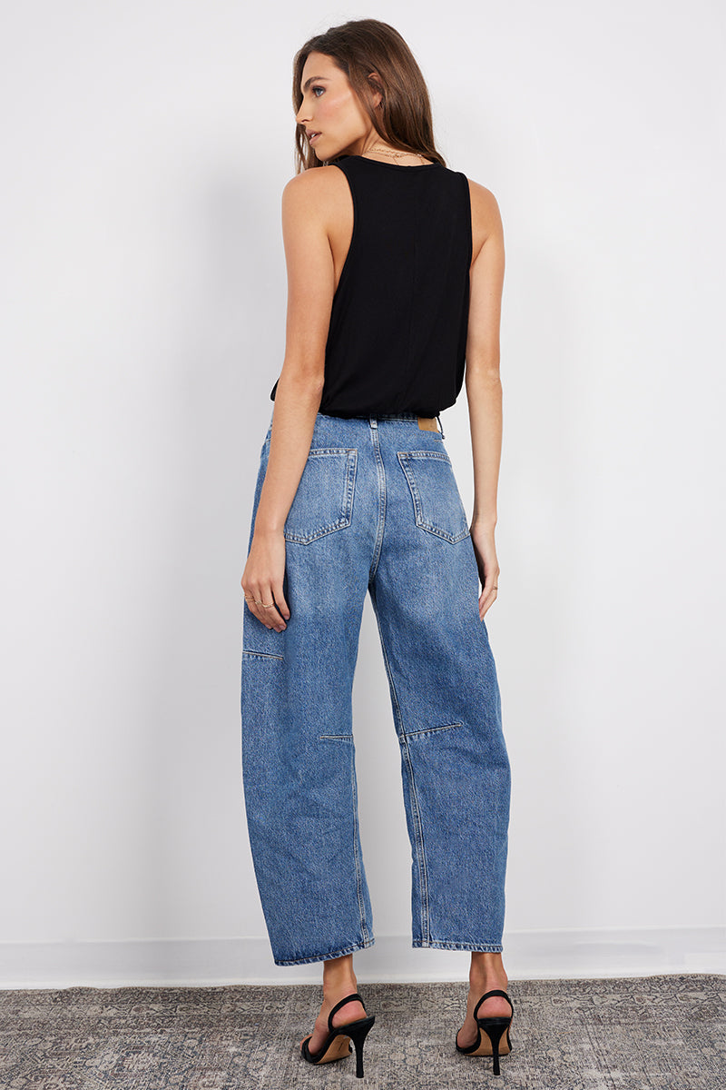 DRAPED COWL TANK