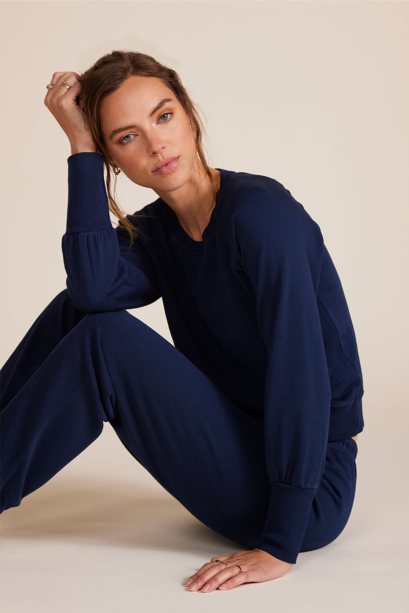 PUFF LONG SLEEVE RAGLAN PULLOVER