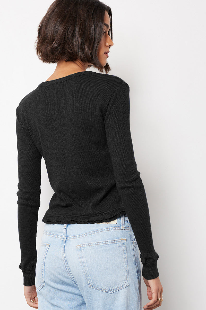 RUFFLE CARDIGAN