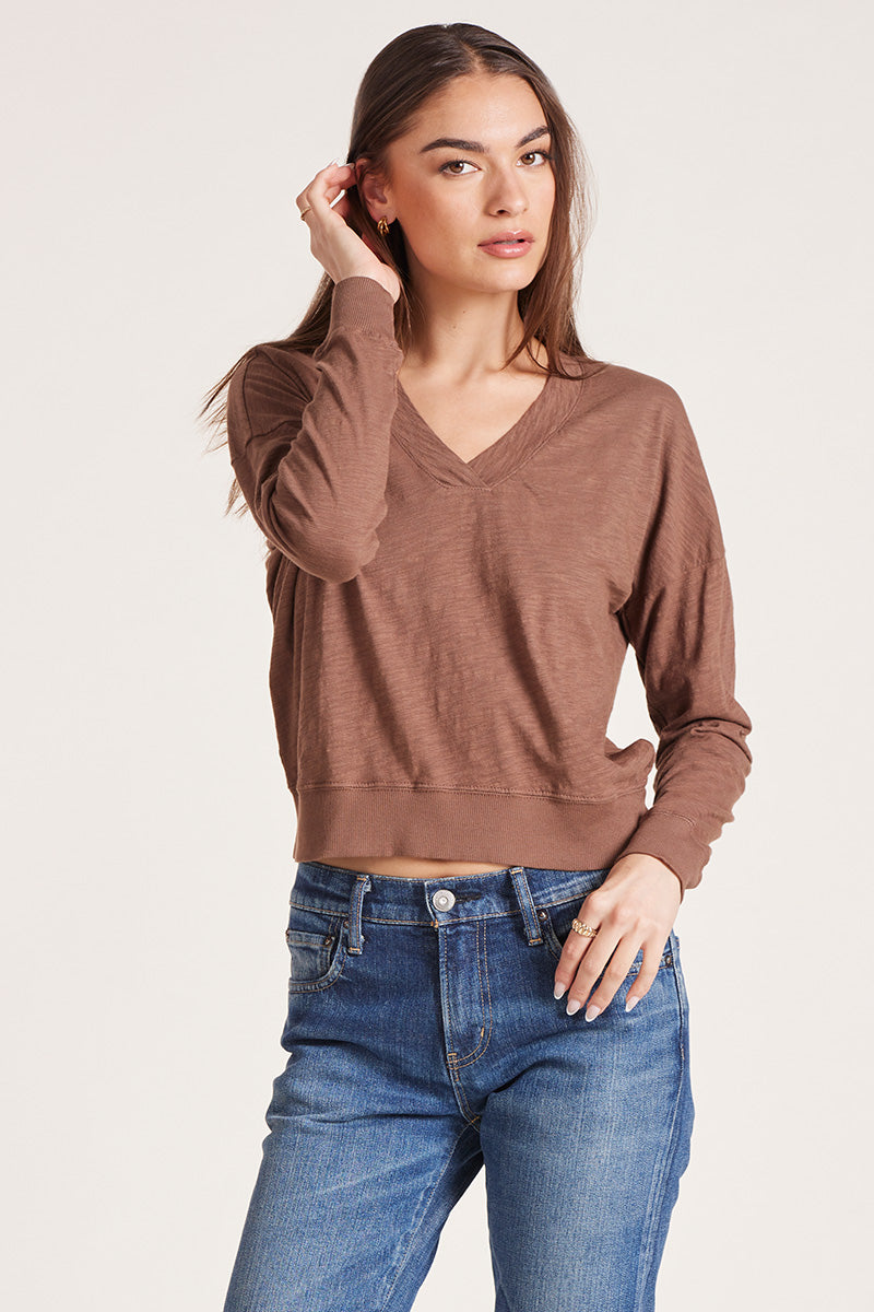 DEEP VNECK PULLOVER