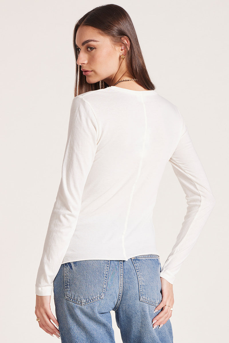 SEAMED V-NECK