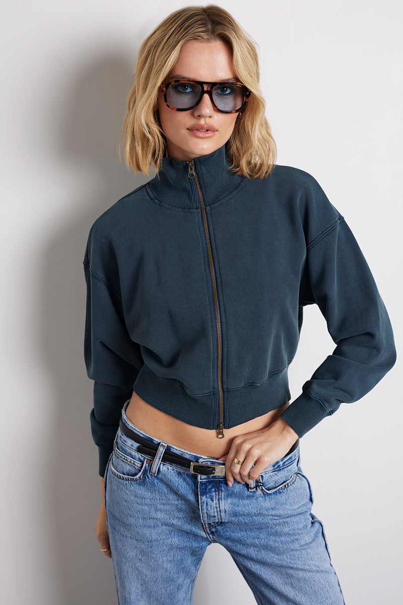 FUNNEL NECK ZIP UP