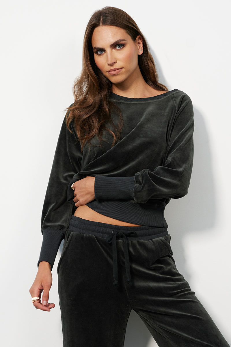 PUFF LONG SLEEVE RAGLAN PULLOVER