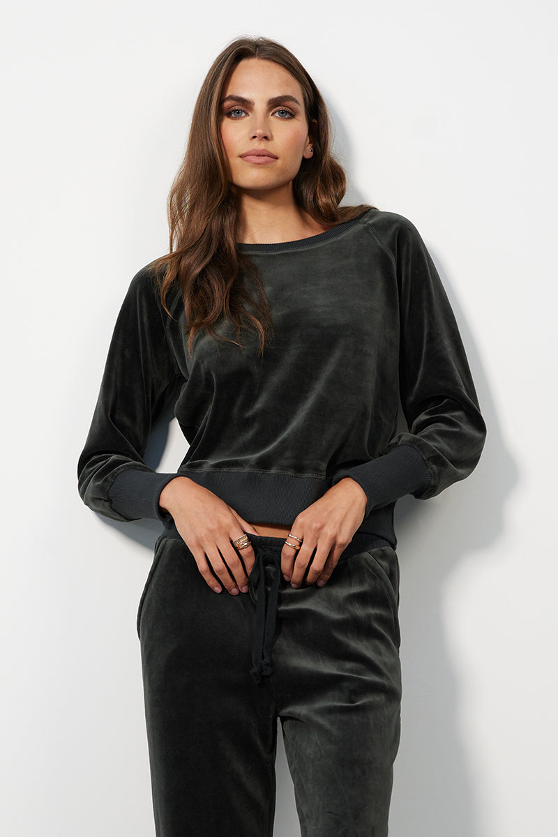 PUFF LONG SLEEVE RAGLAN PULLOVER