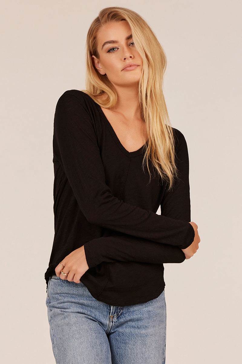 CENTER SEAM LONG SLEEVE TEE