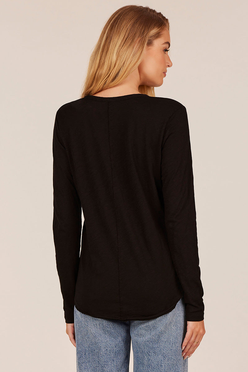 CENTER SEAM LONG SLEEVE TEE