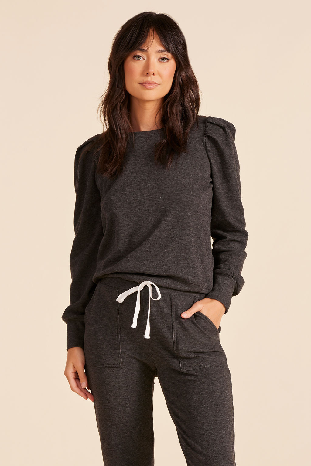 PLEAT SLEEVE CREWNECK PULLOVER