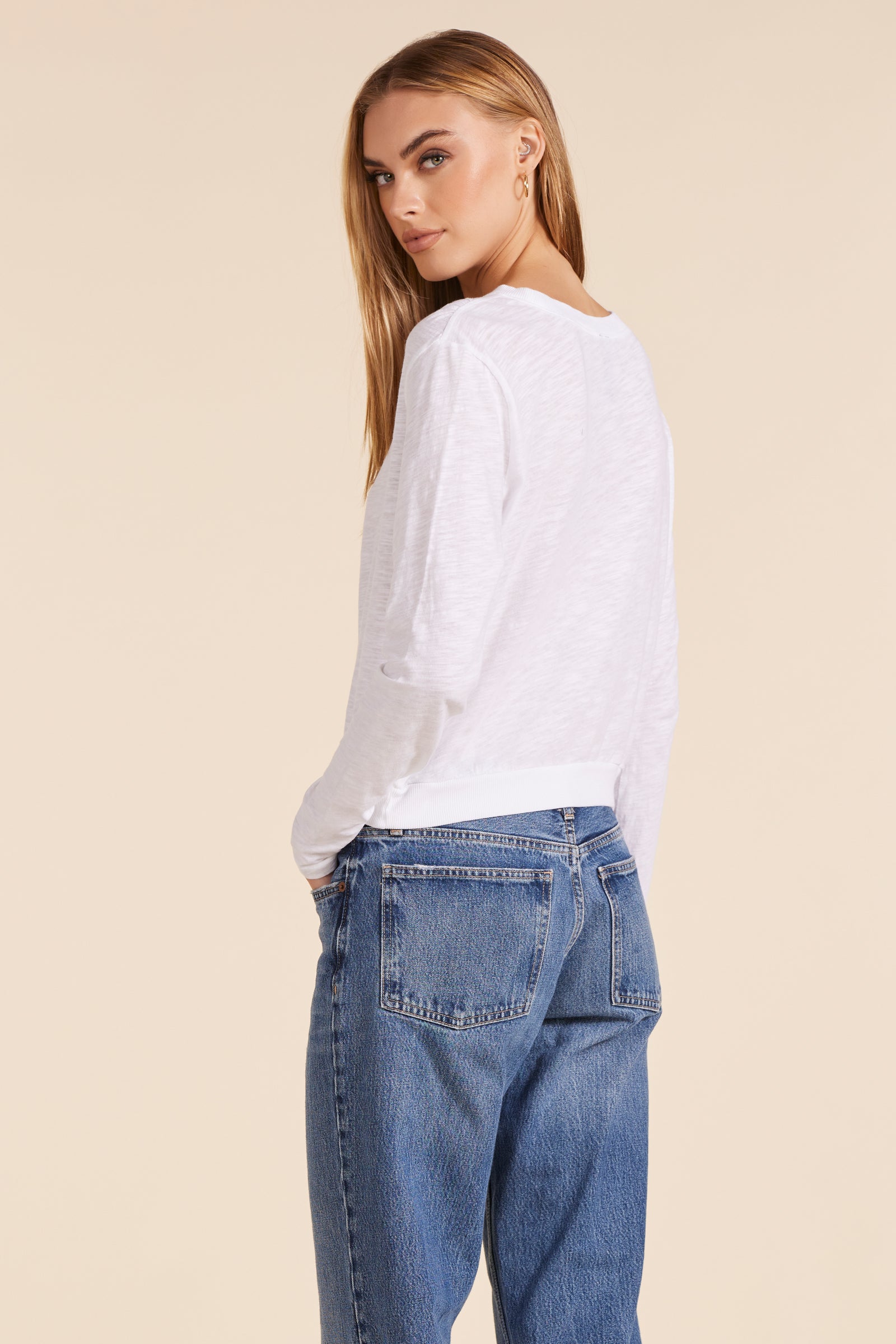 SHIRRED DETAIL BANDED CREWNECK TEE
